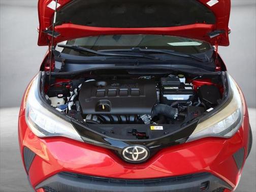 2021 Toyota C-HR XLE