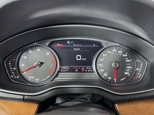 Florett Silver Metallic 2021 Audi Q5 45 Premium