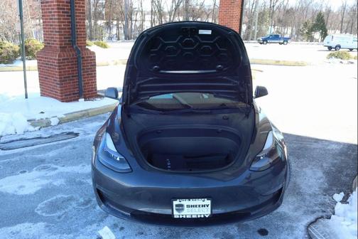 2023 Tesla Model 3 Standard Range