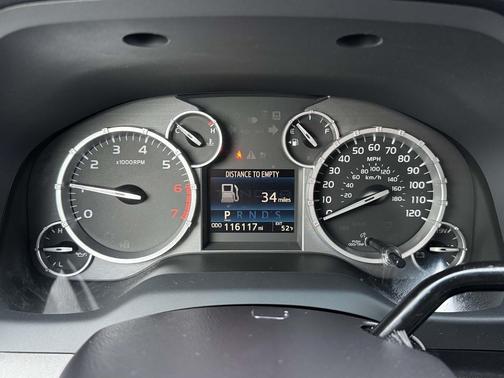 2015 Toyota Tundra SR5