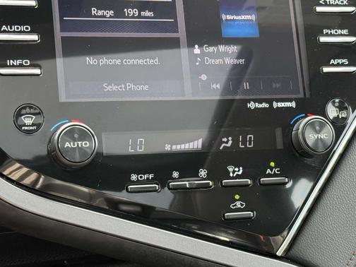 2018 Toyota Camry XLE