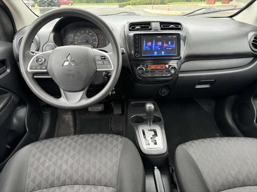 2022 Mitsubishi Mirage ES