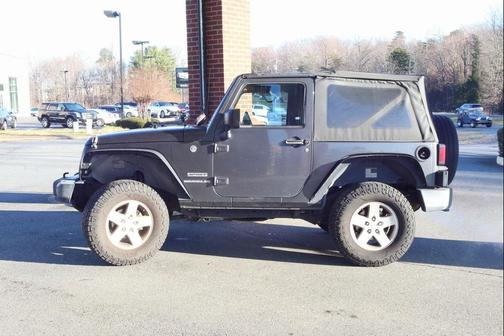 2017 Jeep Wrangler Sport