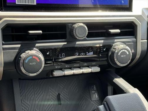 2025 Toyota Tacoma TRD Off Road