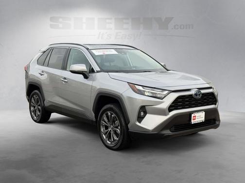 2022 Toyota RAV4 Hybrid XLE Premium