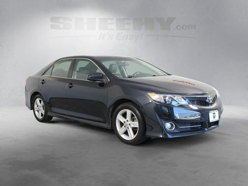 Cosmic Gray Mica 2014 Toyota Camry SE
