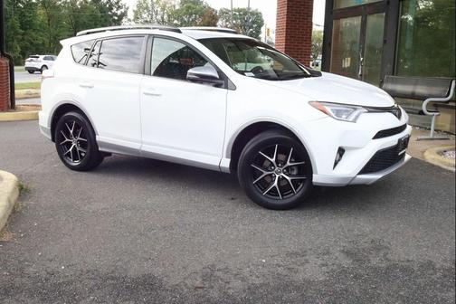 2016 Toyota RAV4 SE