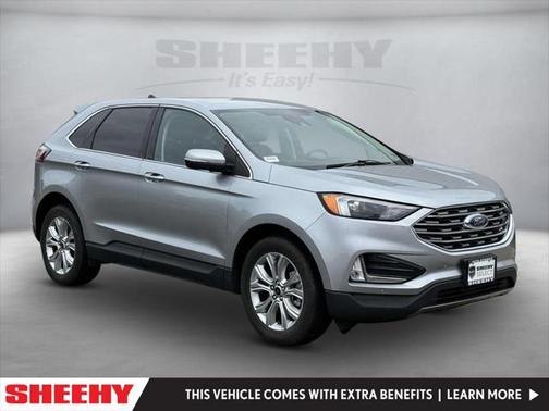 2023 Ford Edge Titanium