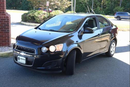 2014 Chevrolet Sonic LS