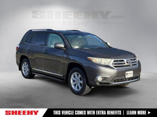 2013 Toyota Highlander SE