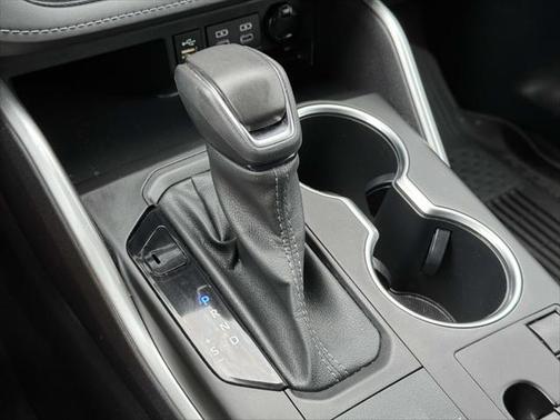 2023 Toyota Highlander Hybrid LE