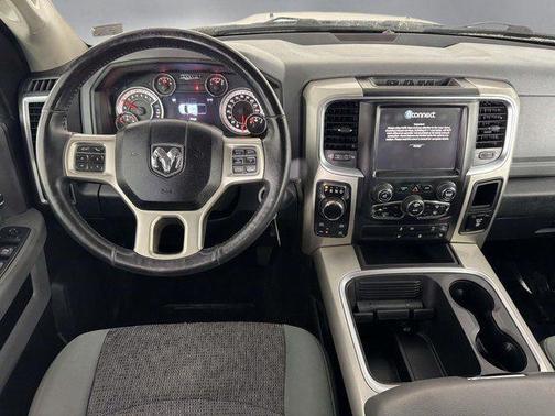 Blue Streak Pearlcoat 2016 RAM 1500 Big Horn