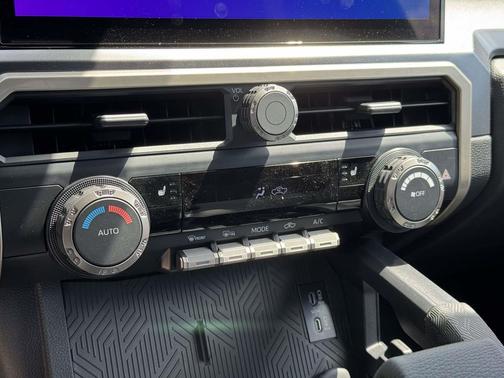 Bronze 2026 Toyota Tacoma Hybrid TRD Off Road