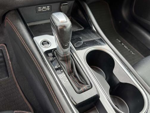 2023 Nissan Altima SR FWD