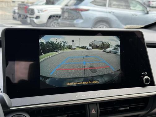 2025 Toyota Prius XLE
