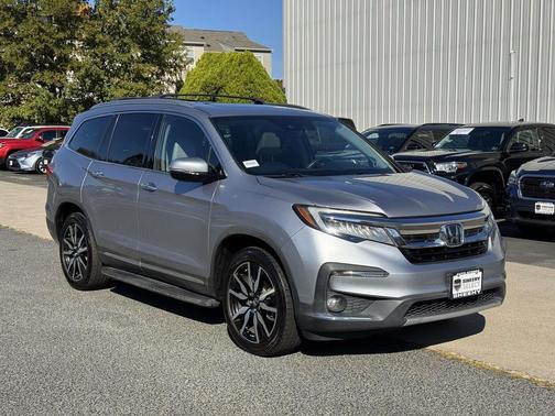 2021 Honda Pilot Touring 8-Passenger