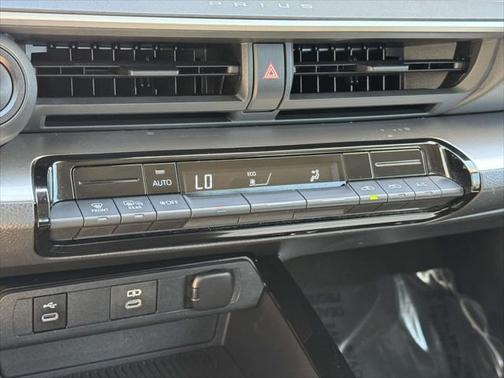 2023 Toyota Prius LE