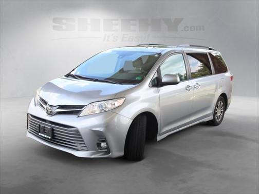 2018 Toyota Sienna XLE