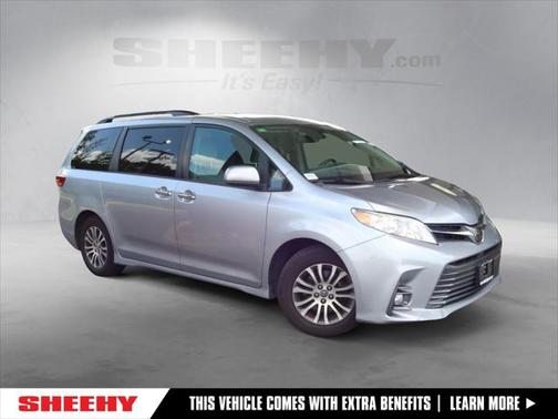 2018 Toyota Sienna XLE