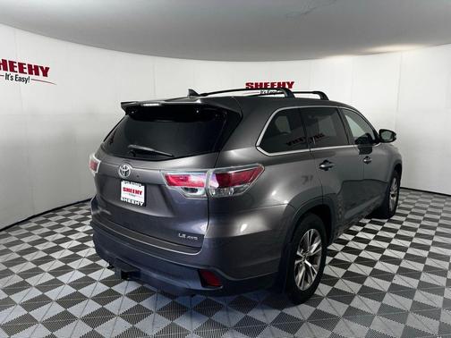 Predawn Gray Mica 2016 Toyota Highlander LE Plus