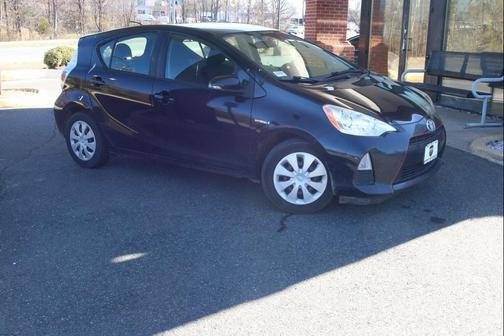 2014 Toyota Prius c Two