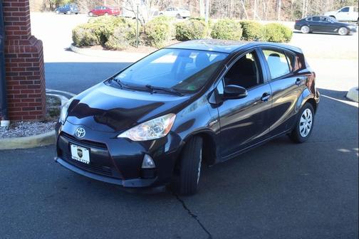2014 Toyota Prius c Two