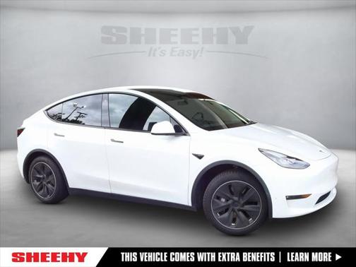 2021 Tesla Model Y Standard Range Rear-Wheel Drive