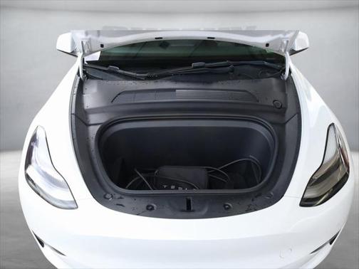 2021 Tesla Model Y Standard Range Rear-Wheel Drive