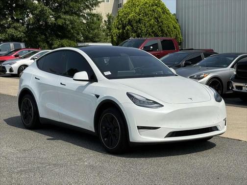 2021 Tesla Model Y Standard Range Rear-Wheel Drive