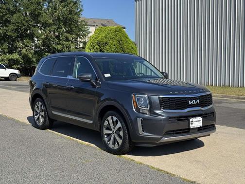 2022 Kia Telluride S