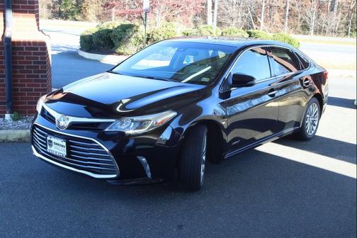 2018 Toyota Avalon Hybrid Limited