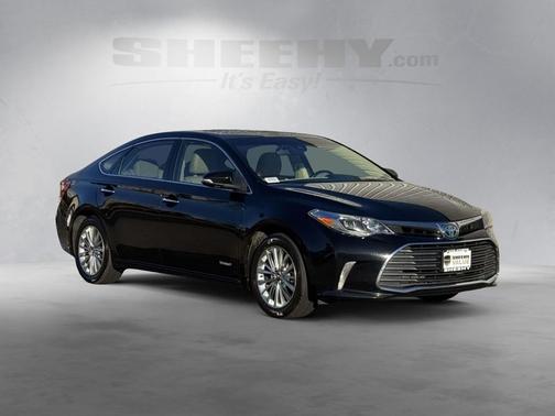 2018 Toyota Avalon Hybrid Limited