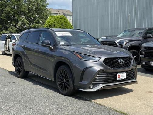 2023 Toyota Highlander XSE
