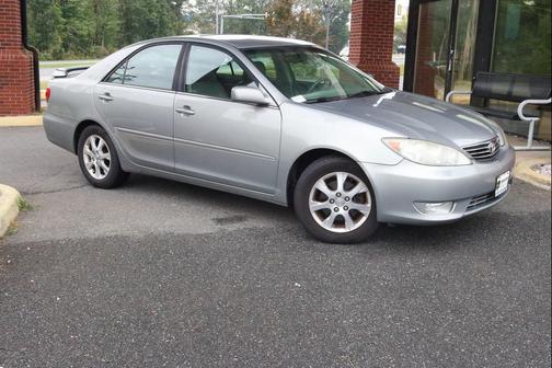 2005 Toyota Camry XLE V6