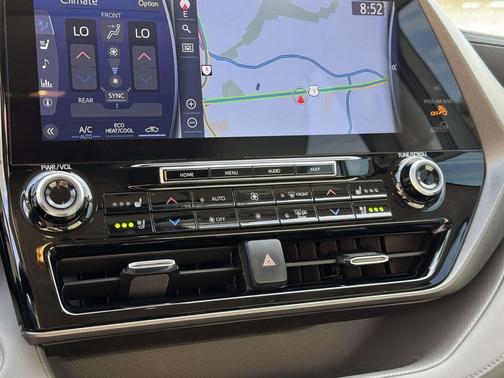 2022 Toyota Highlander Hybrid Limited