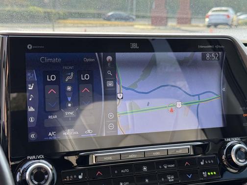 2022 Toyota Highlander Hybrid Limited