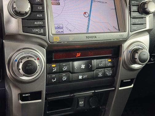 Classic Silver Metallic 2010 Toyota 4Runner Limited