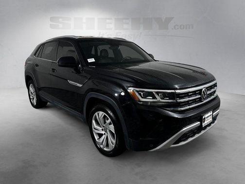 Deep Black Pearl 2020 Volkswagen Atlas Cross Sport 3.6L V6 SE w/Technology