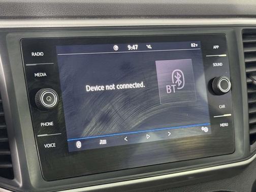 Deep Black Pearl 2020 Volkswagen Atlas Cross Sport 3.6L V6 SE w/Technology