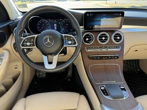 2022 Mercedes-Benz GLC 300 4MATIC