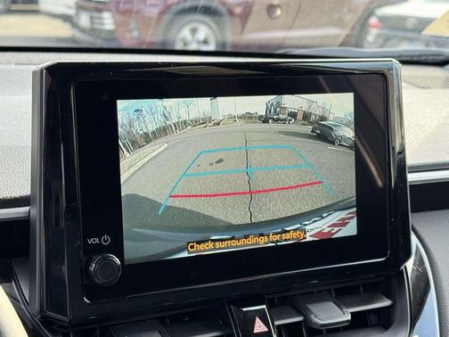 2026 Toyota Corolla Cross LE