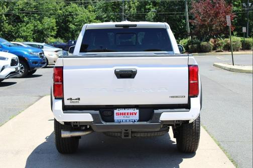 Ice 2026 Toyota Tacoma Hybrid TRD Off Road