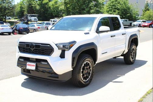 Ice 2026 Toyota Tacoma Hybrid TRD Off Road