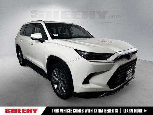 Coastal Cream 2024 Toyota Grand Highlander Limited