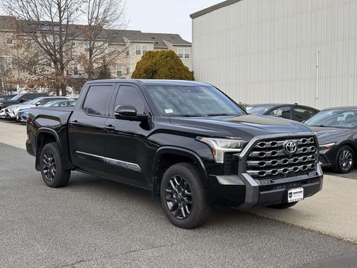 2025 Toyota Tundra Platinum
