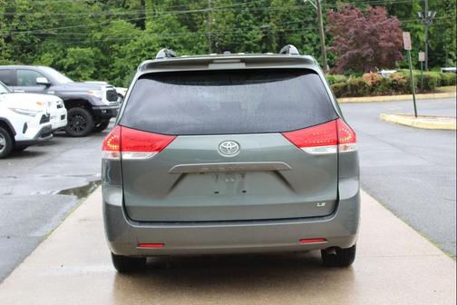 Cypress Pearl 2013 Toyota Sienna LE