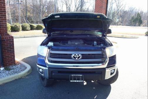 2015 Toyota Tundra SR5