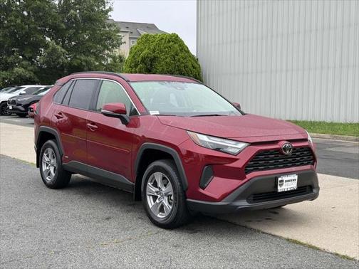 2025 Toyota RAV4 Hybrid XLE