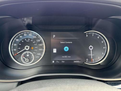 2024 Genesis G70 2.5T RWD
