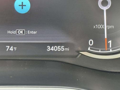 2024 Genesis G70 2.5T RWD